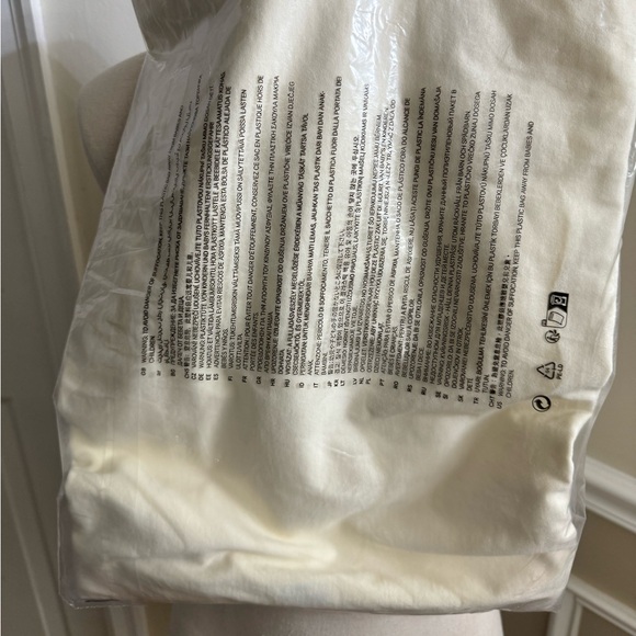 Marc Jacobs Rhinestone big tee - Picture 7 of 7